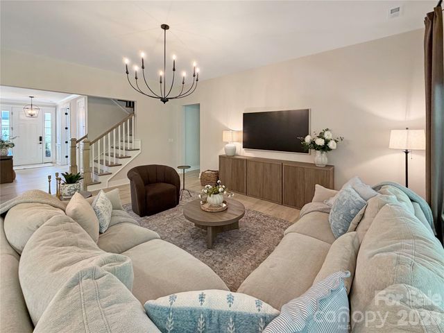 159 Glenn Drive, Mooresville, NC 28115