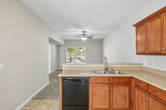 284 Meigs Dr Apt G49, Murfreesboro, TN 37128