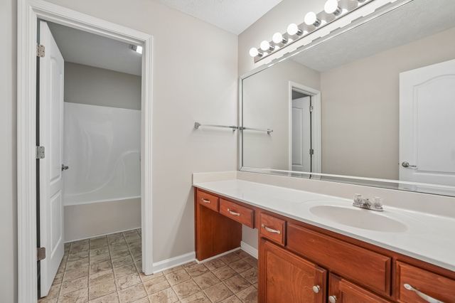 284 Meigs Dr Apt G49, Murfreesboro, TN 37128