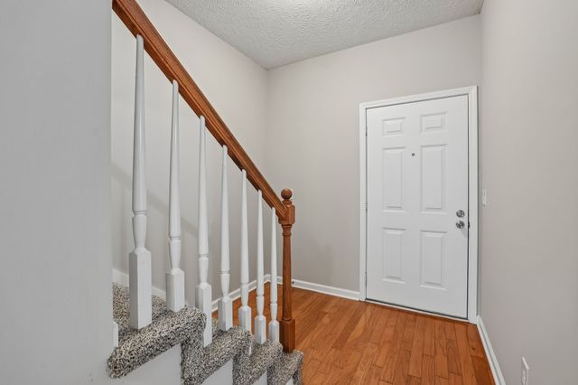 284 Meigs Dr Apt G49, Murfreesboro, TN 37128