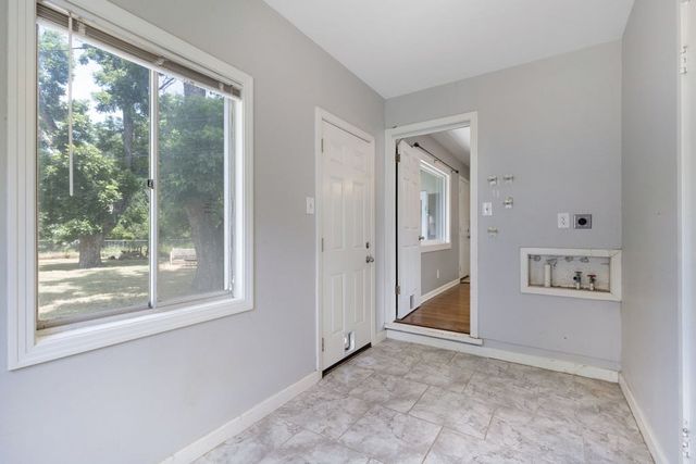 610 Stephen St, Kerrville, TX 78028