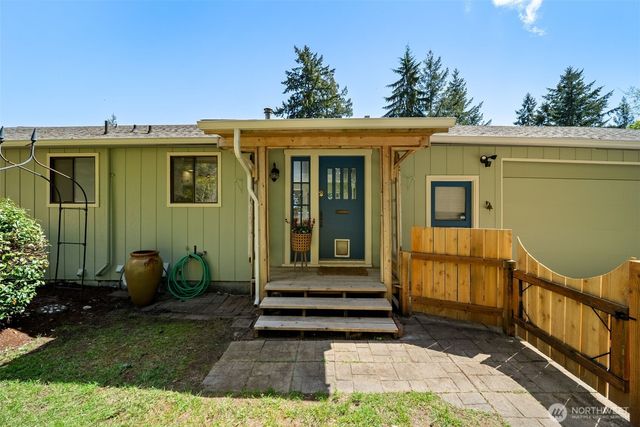 14118 42nd Street Ct SW, Lakebay, WA 98349