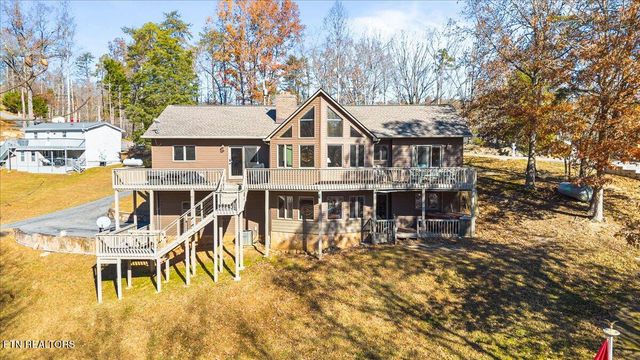 128 Fox Lane, Lafollette, TN 37766