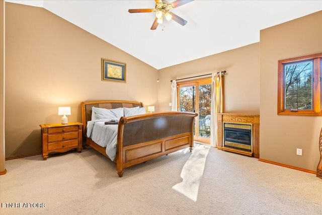 128 Fox Lane, Lafollette, TN 37766