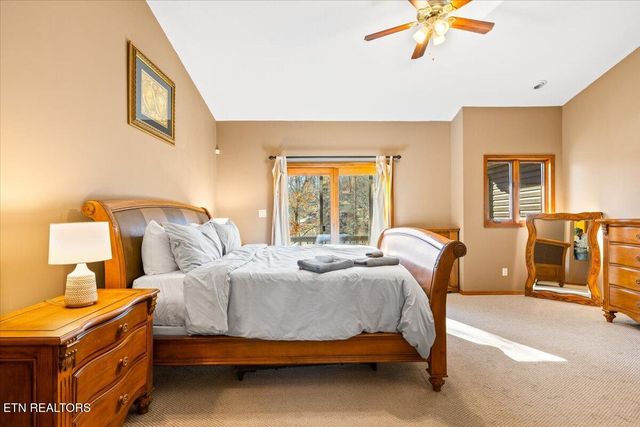 128 Fox Lane, Lafollette, TN 37766