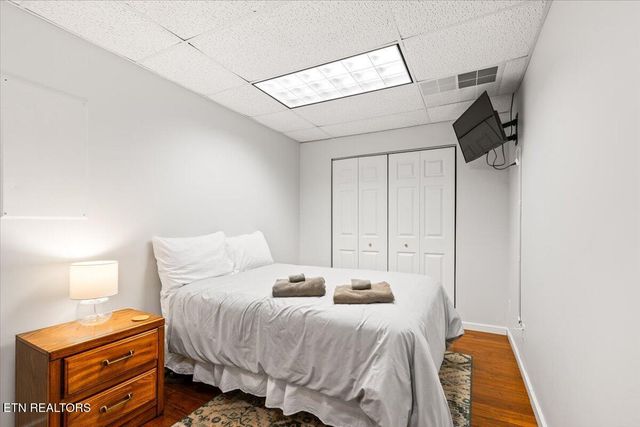 128 Fox Lane, Lafollette, TN 37766