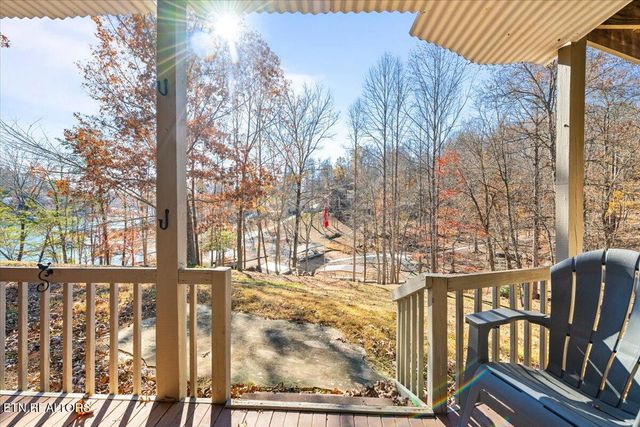 128 Fox Lane, Lafollette, TN 37766