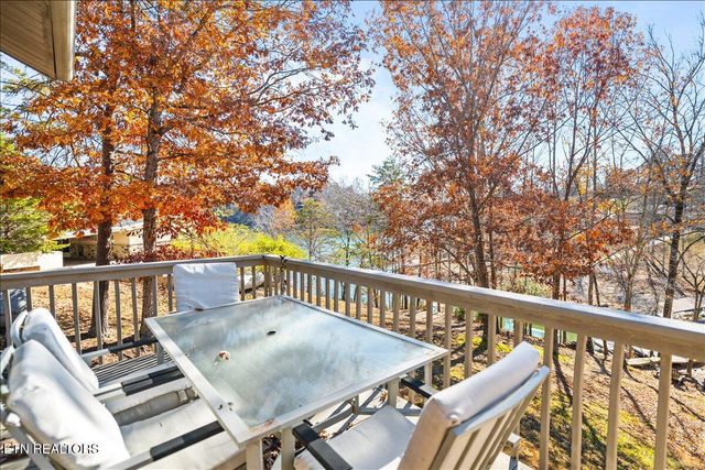 128 Fox Lane, Lafollette, TN 37766