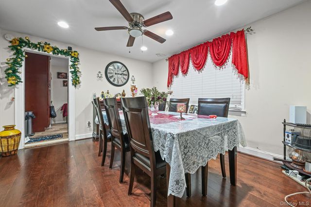 19028 118th Avenue, Saint Albans, NY 11412