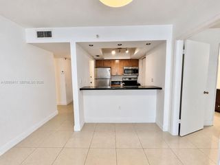 850 N Miami Avenue W-2002, Miami, FL 33136