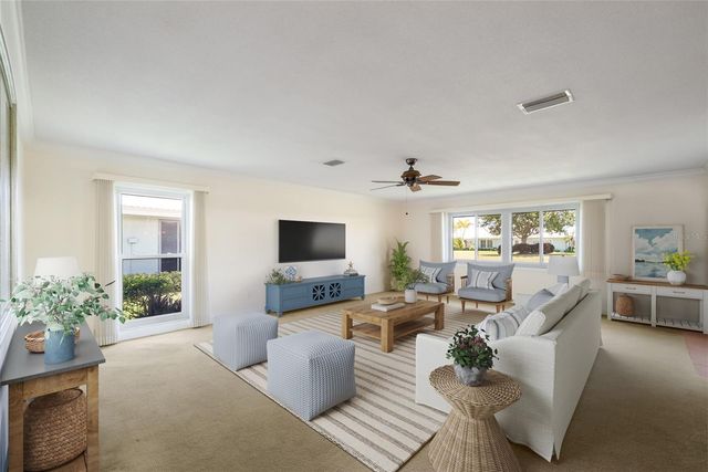 6615 10TH AVENUE W, Bradenton, FL 34209