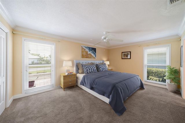 6615 10TH AVENUE W, Bradenton, FL 34209