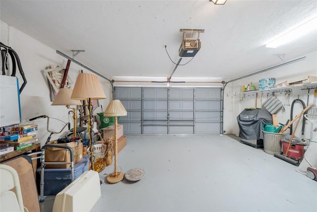 6615 10TH AVENUE W, Bradenton, FL 34209