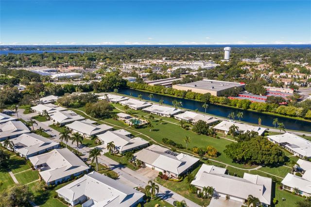 6615 10TH AVENUE W, Bradenton, FL 34209