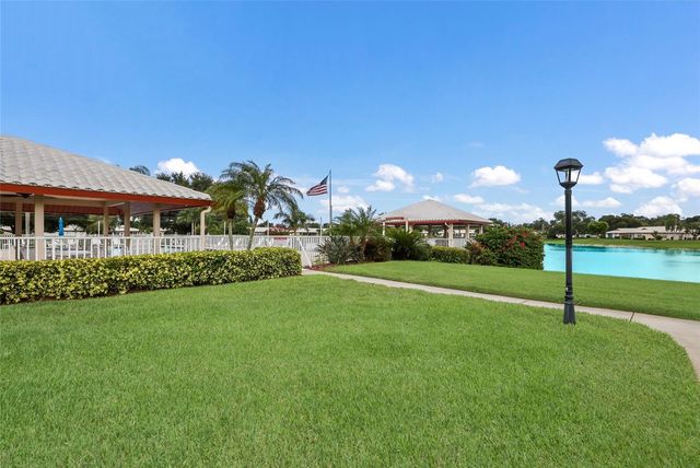 6615 10TH AVENUE W, Bradenton, FL 34209
