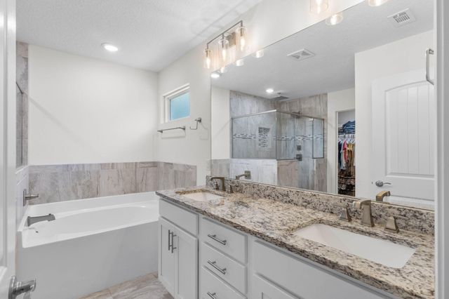7053 Leisure Street, Navarre, FL 32566