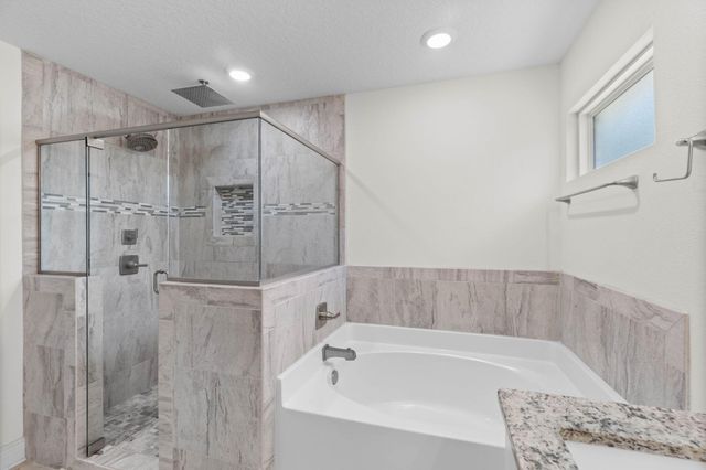 7053 Leisure Street, Navarre, FL 32566