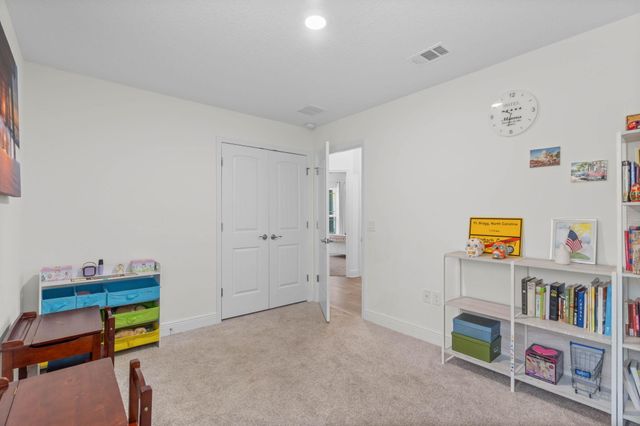 7053 Leisure Street, Navarre, FL 32566