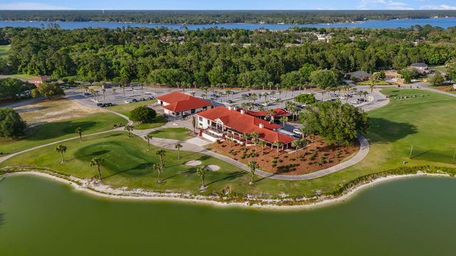 7053 Leisure Street, Navarre, FL 32566
