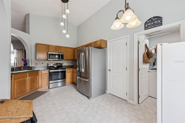 1102 ROYAL SAINT GEORGE DRIVE, Orlando, FL 32828