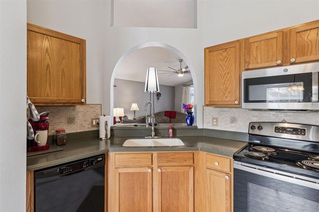 1102 ROYAL SAINT GEORGE DRIVE, Orlando, FL 32828