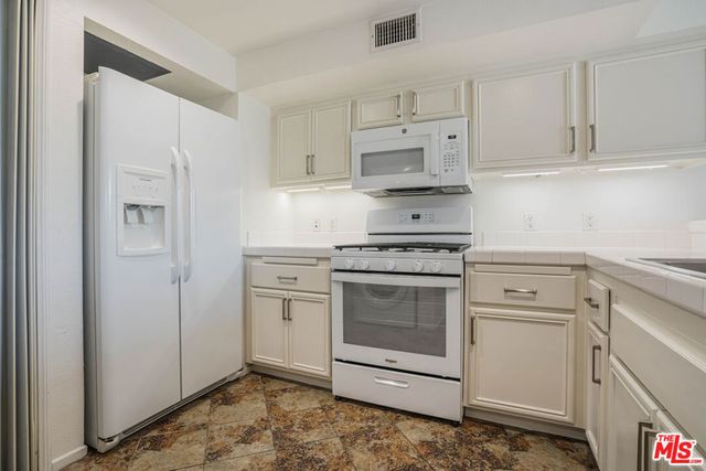 13200 Pacific Promenade 416, Playa Vista, CA 90094