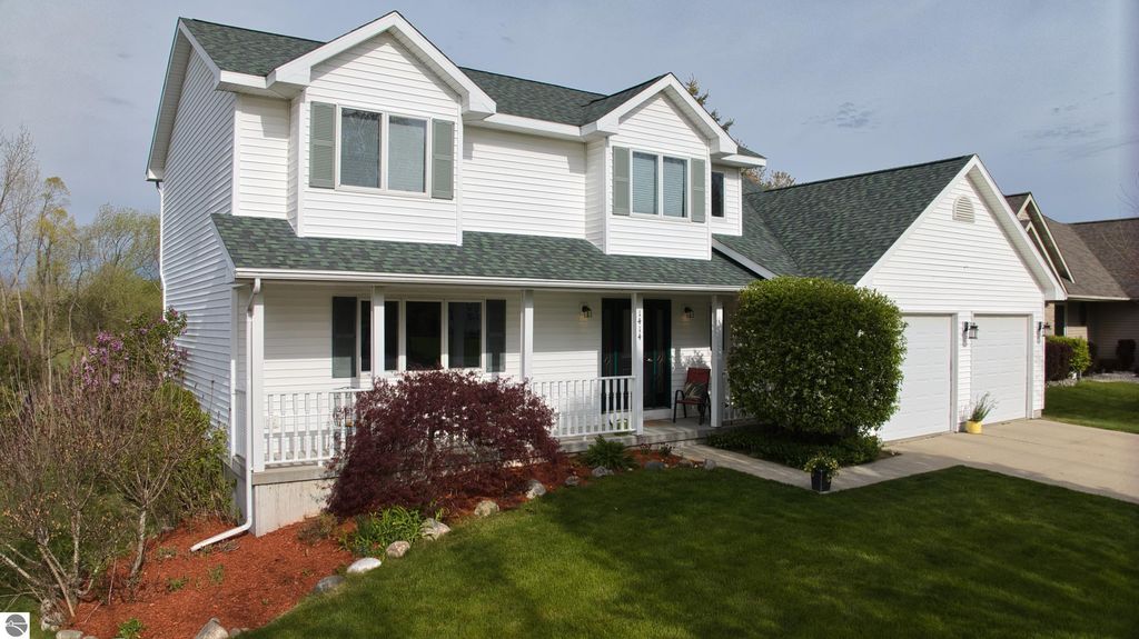 Image 1 of property listing at 1414 Orchard Lane, Mt Pleasant, MI 48858