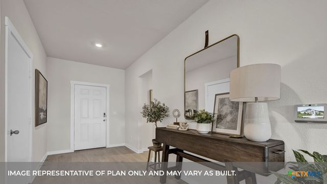 484 KOLBO CROSSING COVE Drive, Lockhart, TX 78644