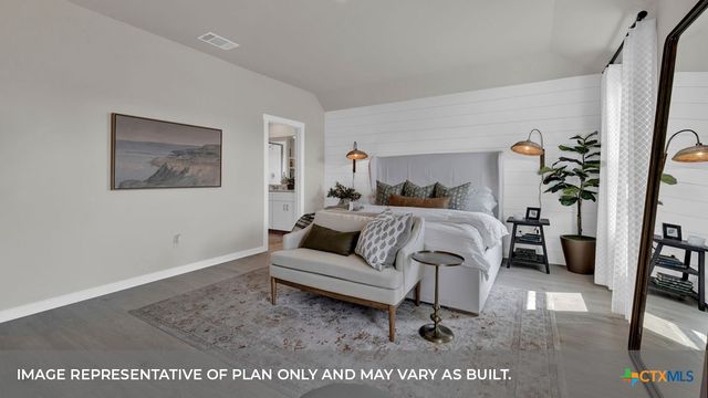 484 KOLBO CROSSING COVE Drive, Lockhart, TX 78644