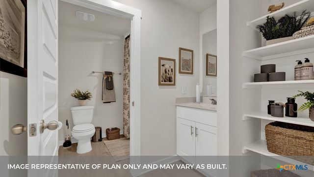 484 KOLBO CROSSING COVE Drive, Lockhart, TX 78644