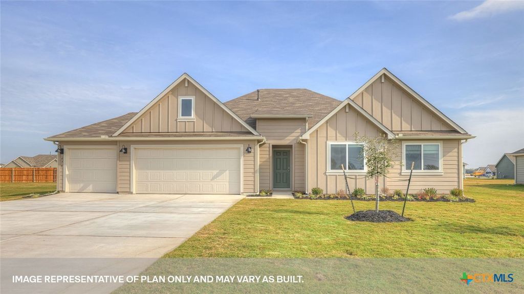 484 KOLBO CROSSING COVE Drive, Lockhart, TX 78644