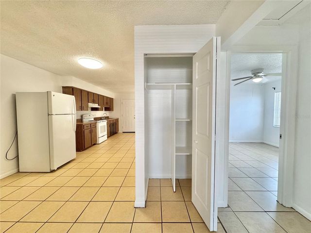 2575 ELM AVENUE, Lake Wales, FL 33898