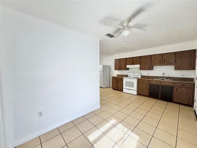 2575 ELM AVENUE, Lake Wales, FL 33898