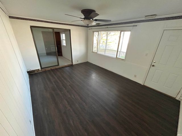 824 S 15th Street, Vincennes, IN 47591