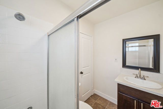 5390 Romaine Street, Los Angeles, CA 90029