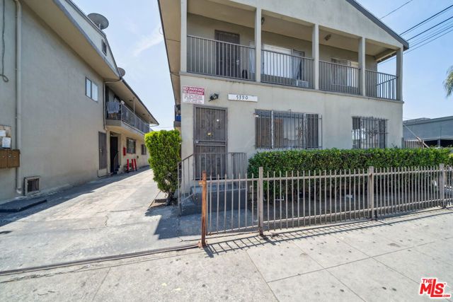5390 Romaine Street, Los Angeles, CA 90029