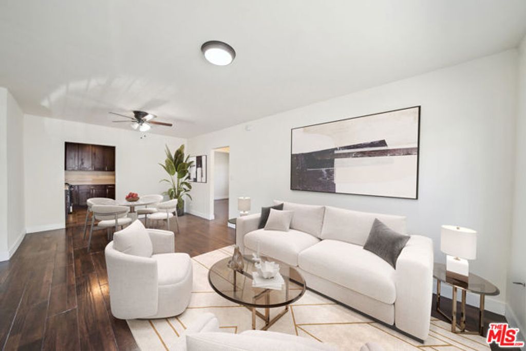 5390 Romaine Street, Los Angeles, CA 90029