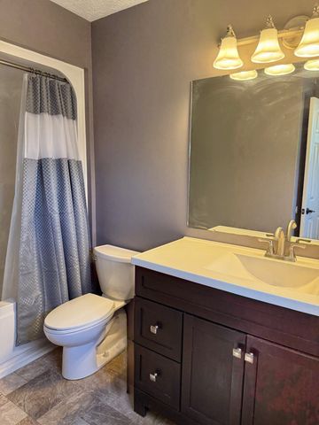 116 Friar Tuck Drive, Dickson, TN 37055