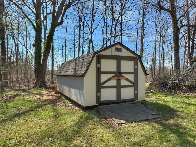 116 Friar Tuck Drive, Dickson, TN 37055