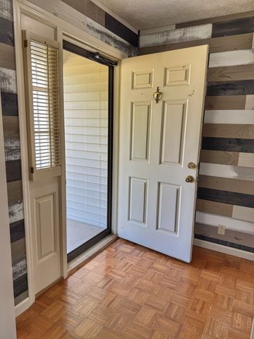 116 Friar Tuck Drive, Dickson, TN 37055