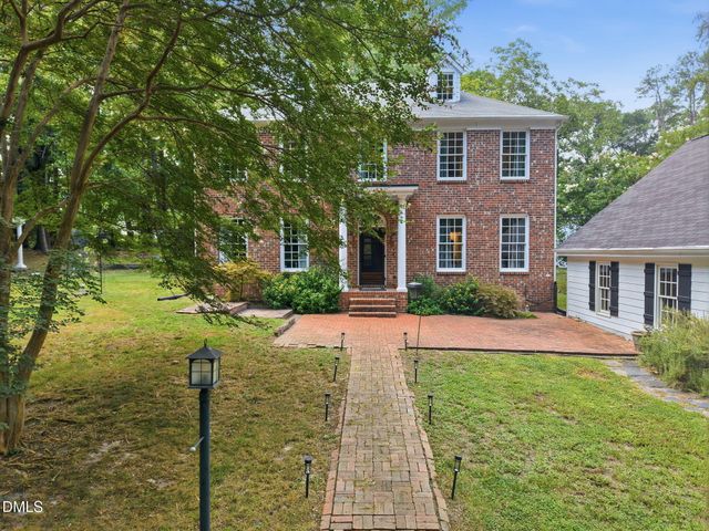 304 Kite Drive, Fuquay Varina, NC 27526