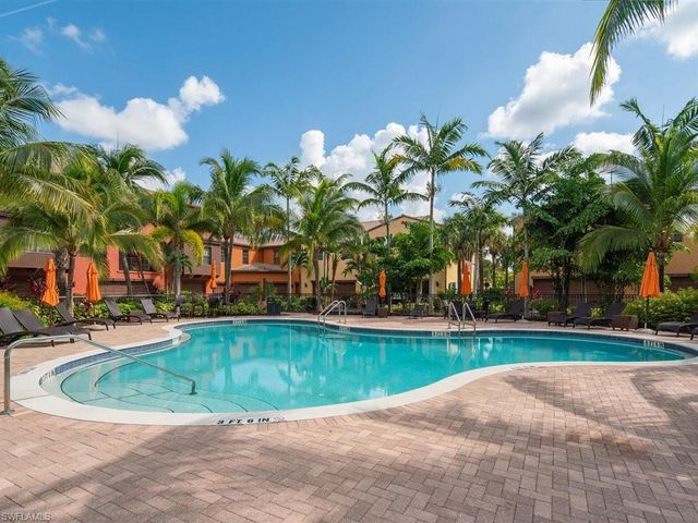 9071 Albion LN N 5703, Naples, FL 34113