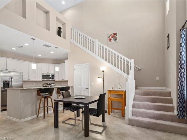 9071 Albion LN N 5703, Naples, FL 34113