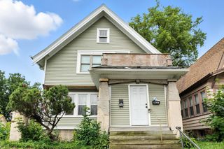 1425 W Burleigh STREET #1427, Milwaukee, WI 53206
