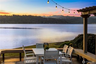 3418 W Lake Sammamish Parkway SE, Bellevue, WA 98008