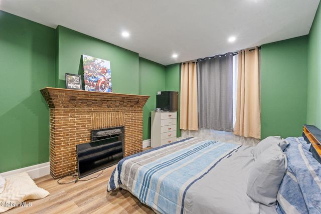 169 Hoosick Street, Troy, NY 12180