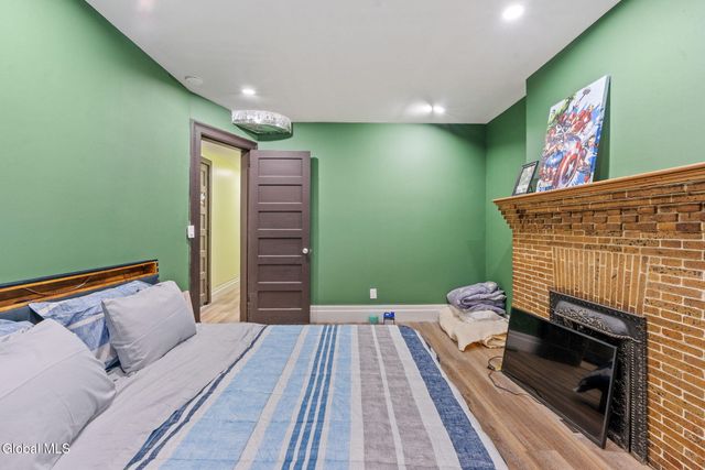 169 Hoosick Street, Troy, NY 12180