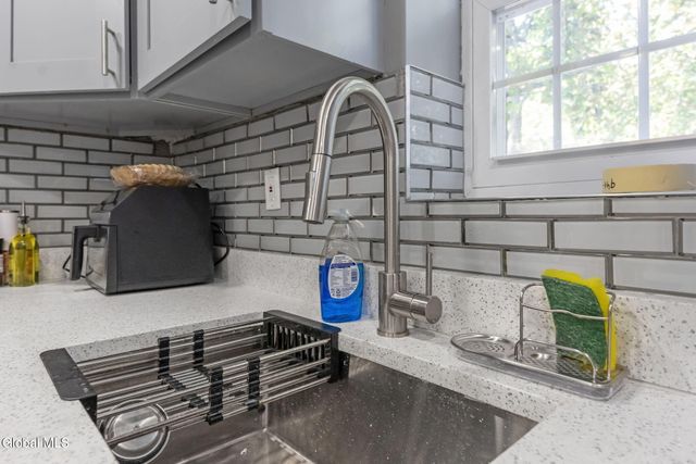 169 Hoosick Street, Troy, NY 12180