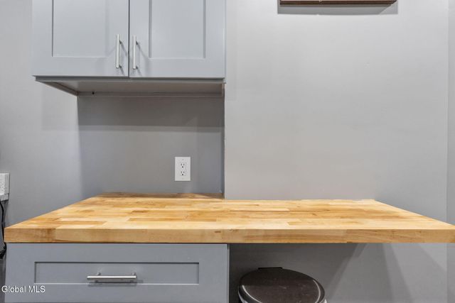 169 Hoosick Street, Troy, NY 12180