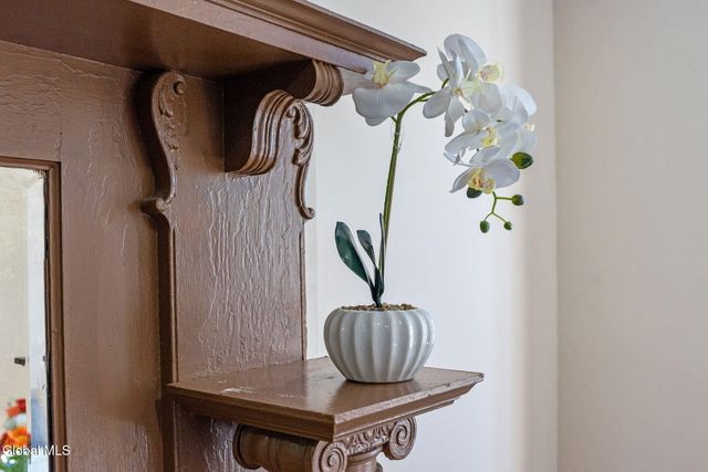 169 Hoosick Street, Troy, NY 12180